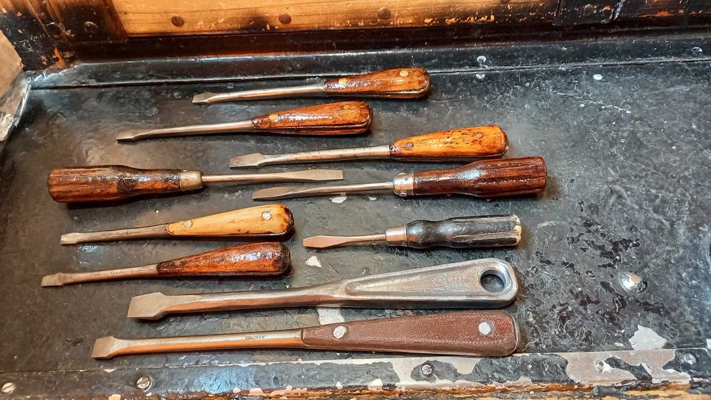 Отвертка шлицевая шоферская СССР