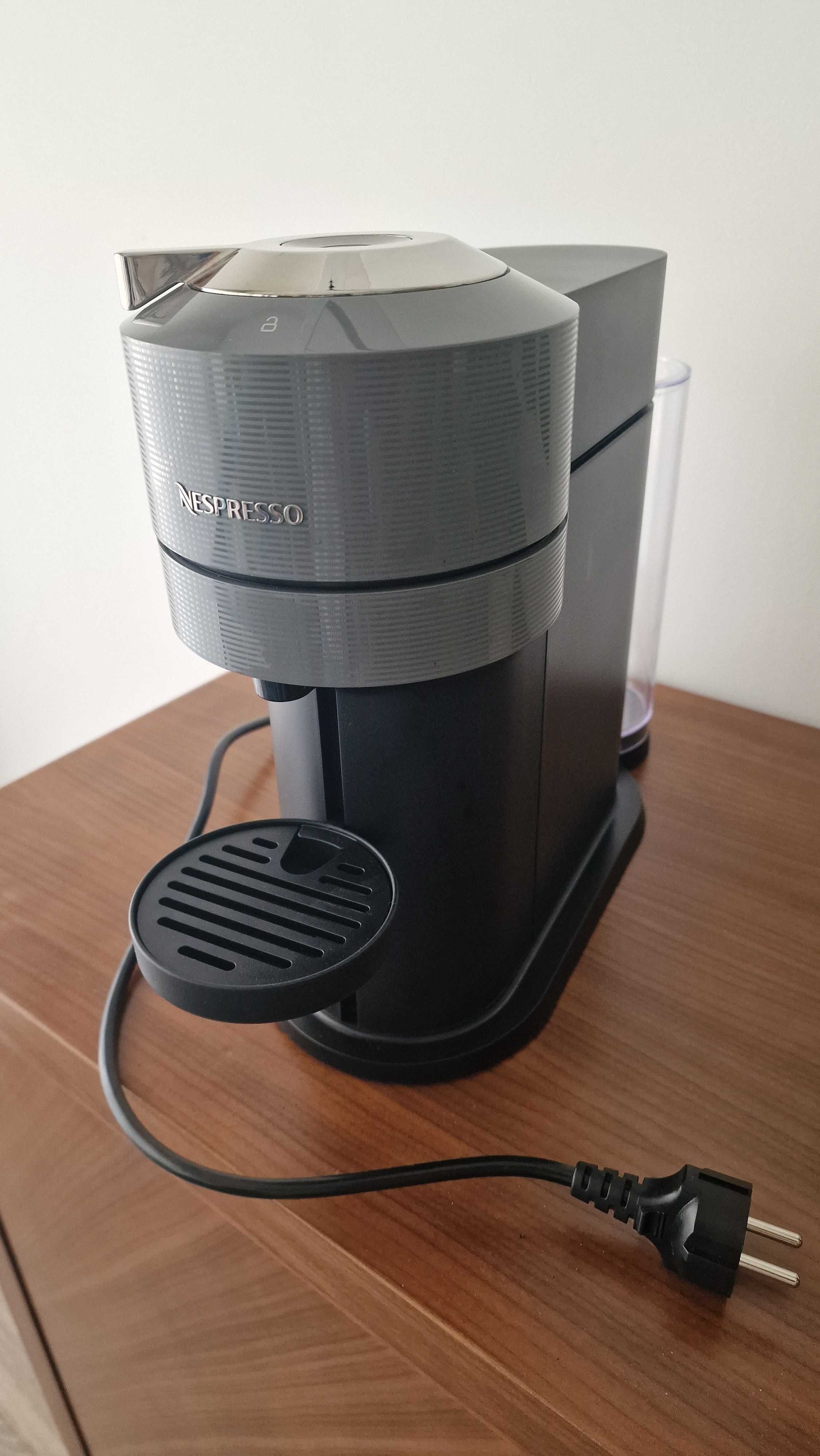 Máquina de Café Nespresso Vertuo Next Grey - Com garantia