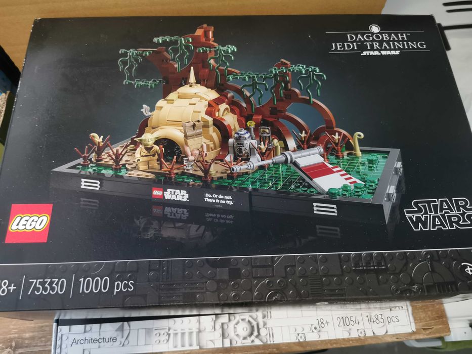 LEGO 75330 - Diorama: Szkolenie Jedi™ na Dagobah™