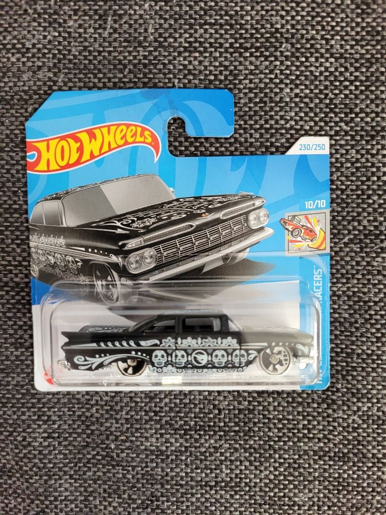 Hot wheels '59 Chevy Impala TH Treasure Hunt
