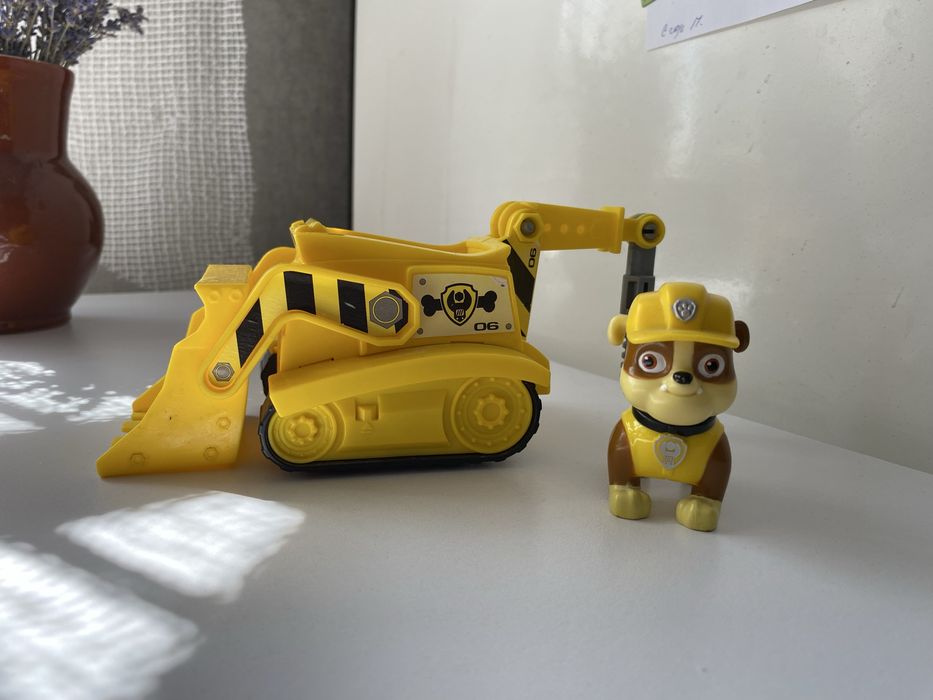 Продам іграшки  Щінячий патруль