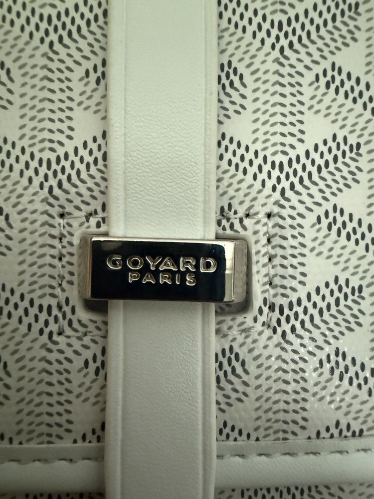 Sprzedam bialą torebke goyard
