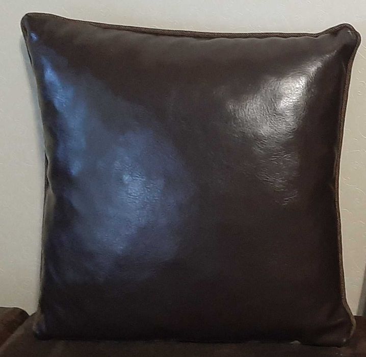 Подушка декоративна