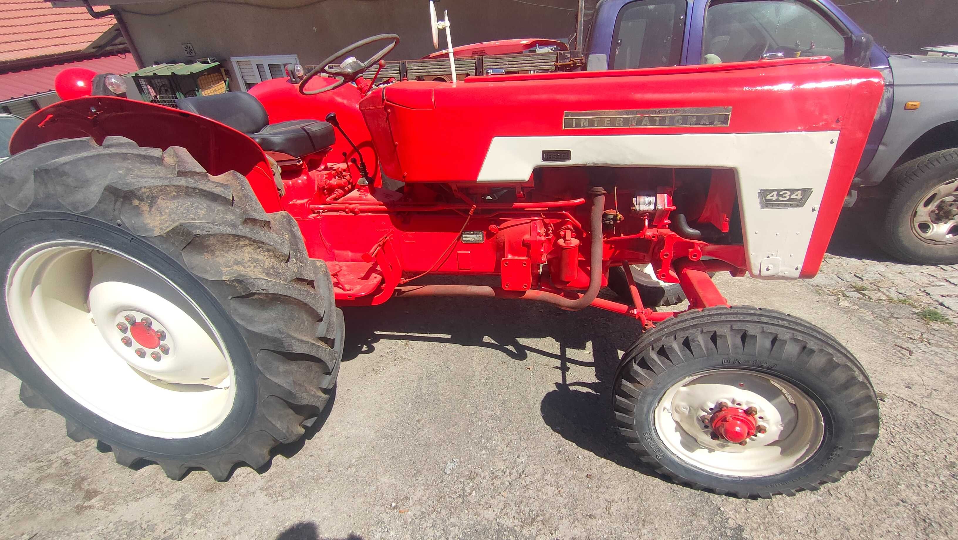 Trator internacional 434