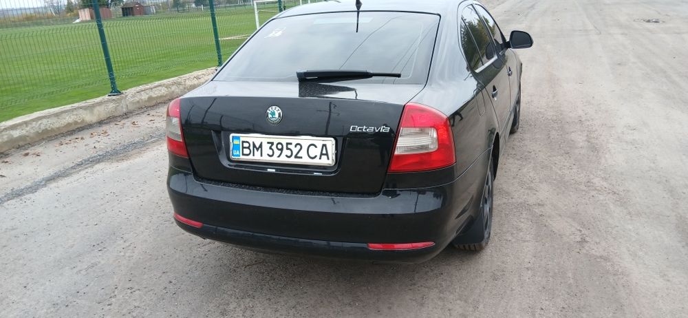 Шкода Октавия а5 1.6tdi 2011р.