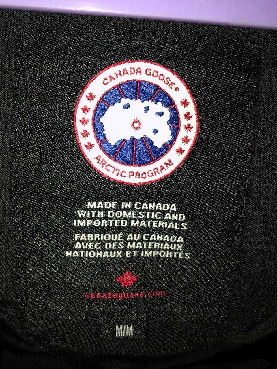 пуховик Куртка Canada Goose