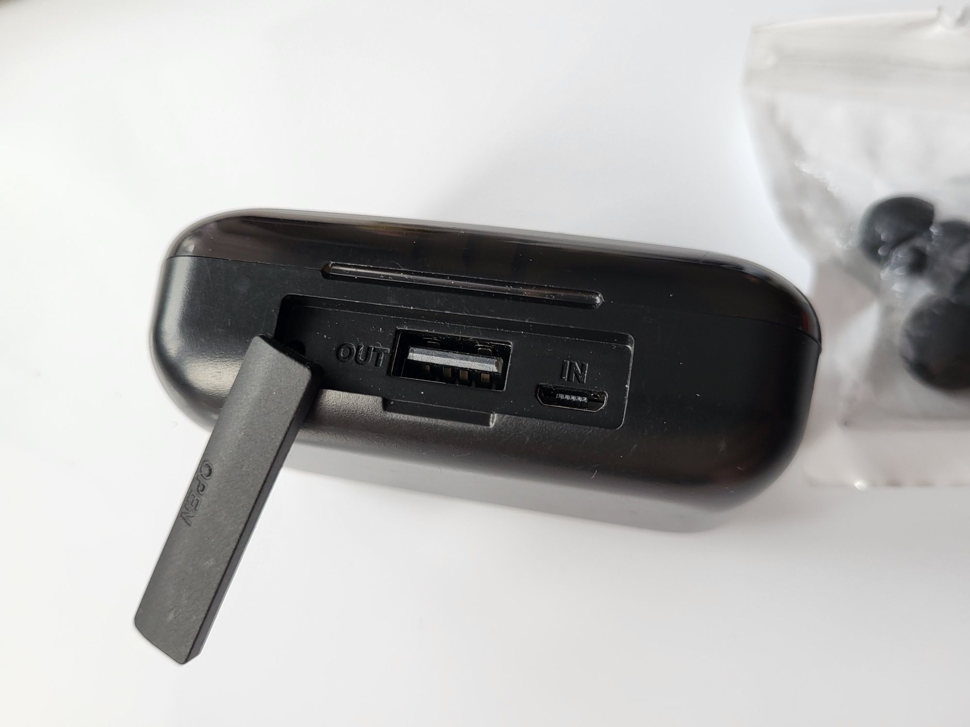 Słuchawki Bluetooth bezprzewodowe TWS F9 z opcją Powerbanka