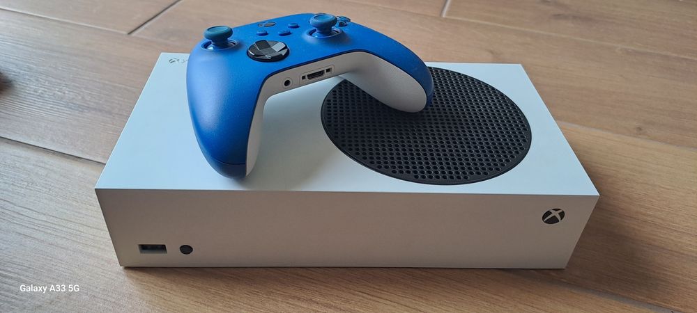 Sprzedam xbox seria s