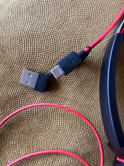 Auricular Poly Blackwire 5220 com cabo - cancelamento de ruído