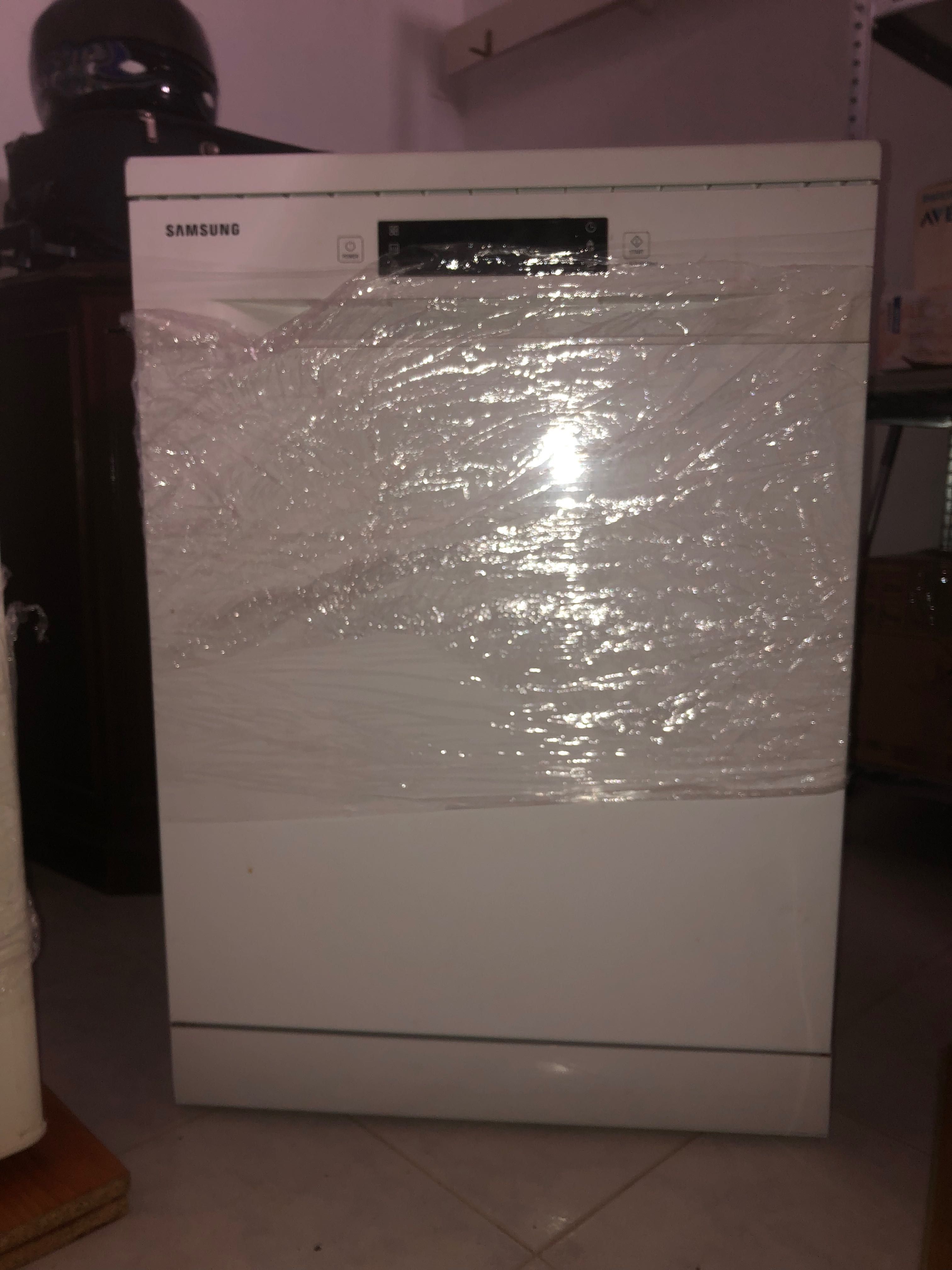 Máquina de Lavar Loiça SAMSUNG DW60M5050FW