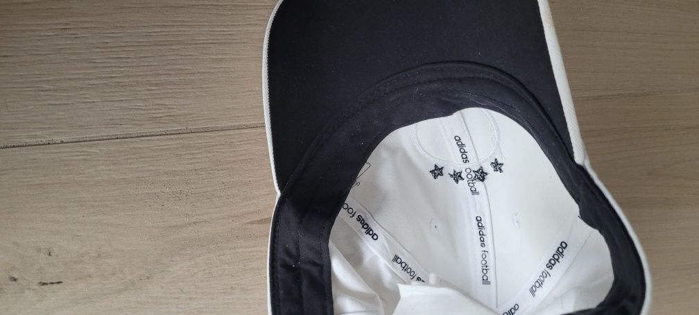Czapeczka meska adidas