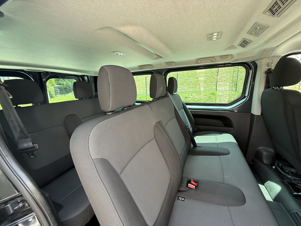 Wynajem busa 9 osobowy Renault Trafic Lipno, Sierpc, Włocławek, Rypin