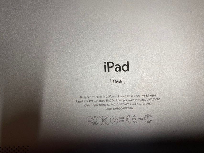 Apple iPad 2, 2шт (А1395, А1396)
