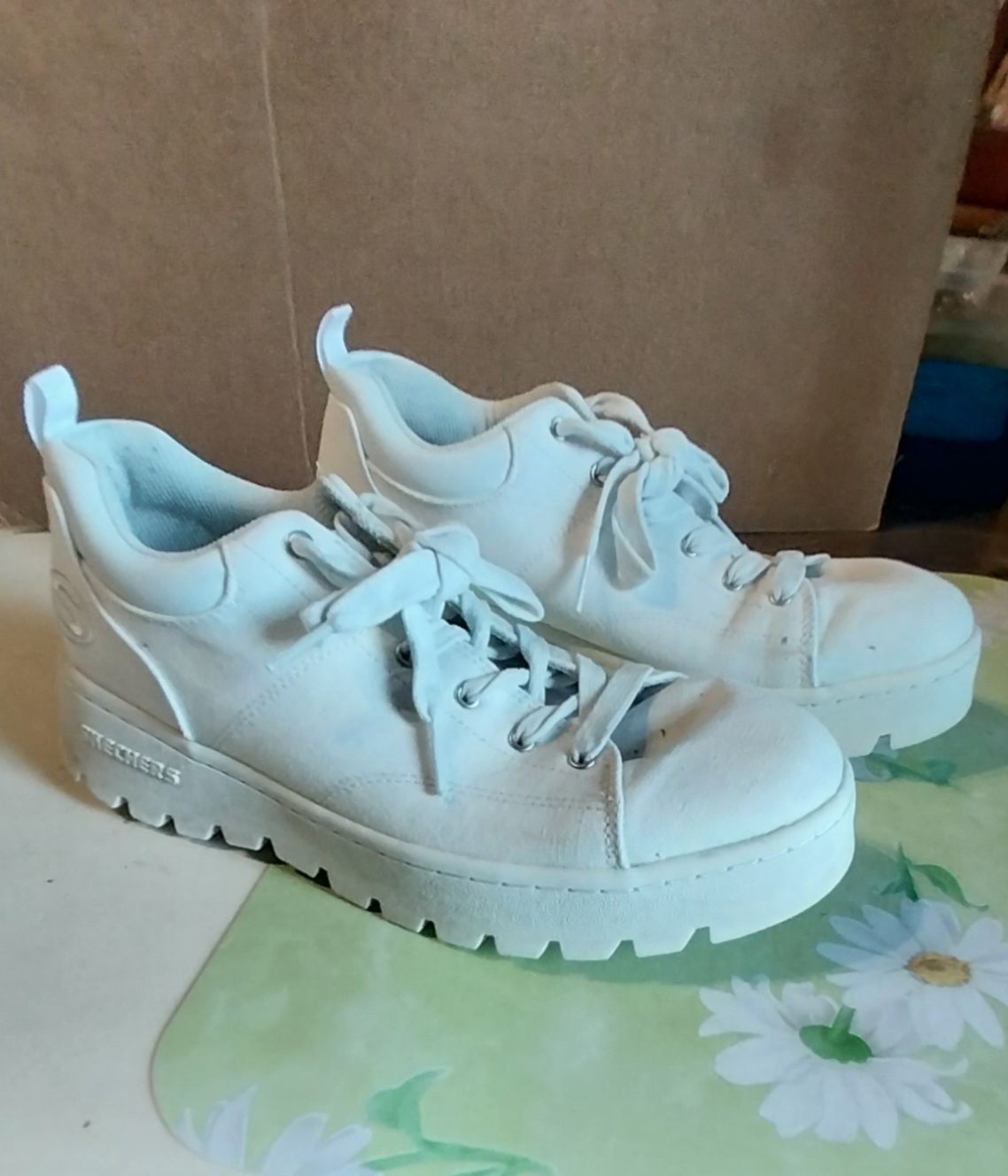Tenis skechers t.39