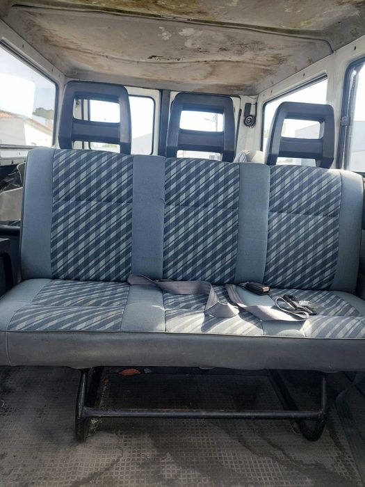 Mercedes MB 100 9 Lugares