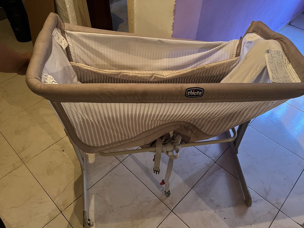 Berço de bebe pra por no lado da cama em otimo estado