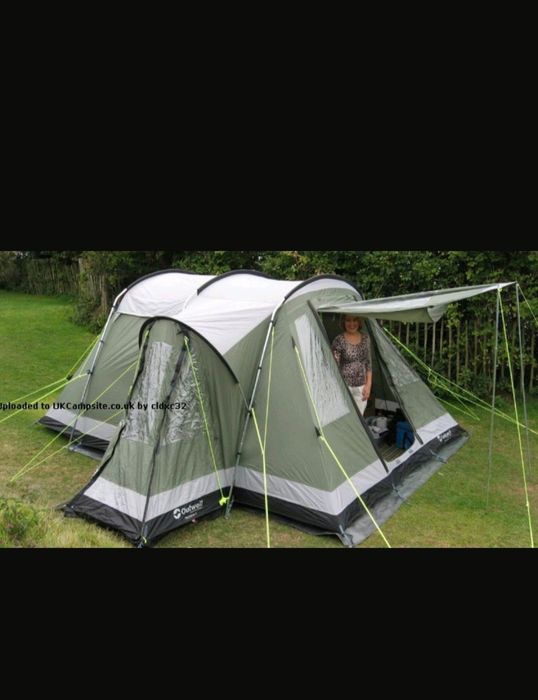 Палатка , чотиро п'яти місна Намет
