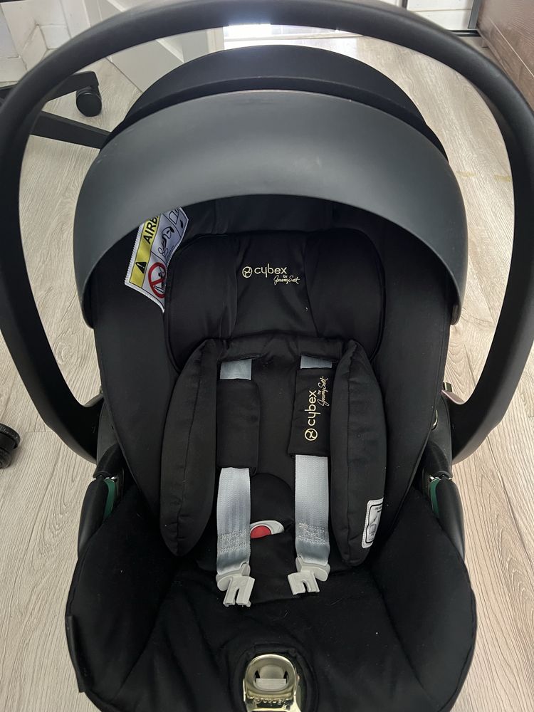 Fotelik Cybex Cloud Z2 i-size 0-13kg by Jeremy Scott WINGS