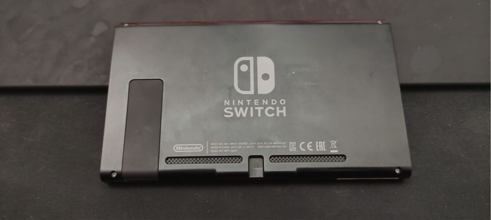Nintendo Switch Desbloqueável como Nova