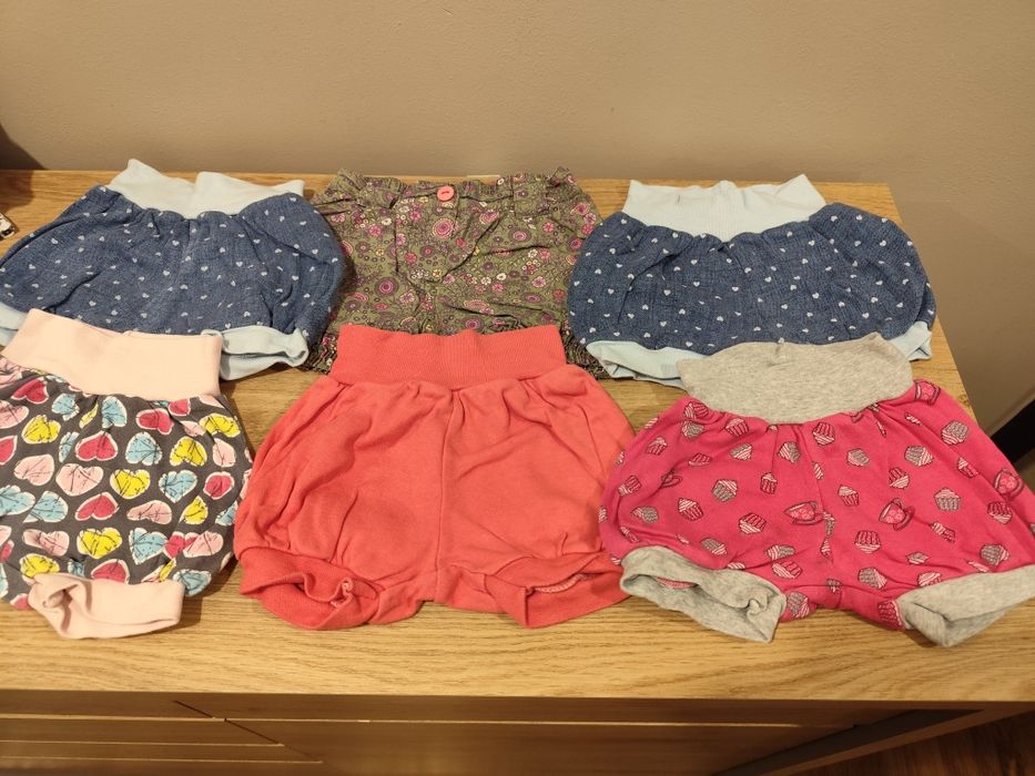Paka ubrań letnich dla dziewczynki (rozmiar 74/80)
