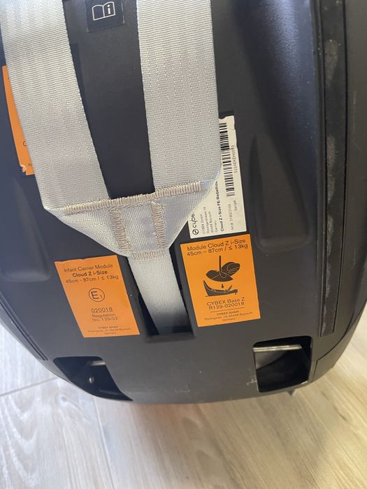 Дитяче крісло Cybex Cloud Z i size з базою