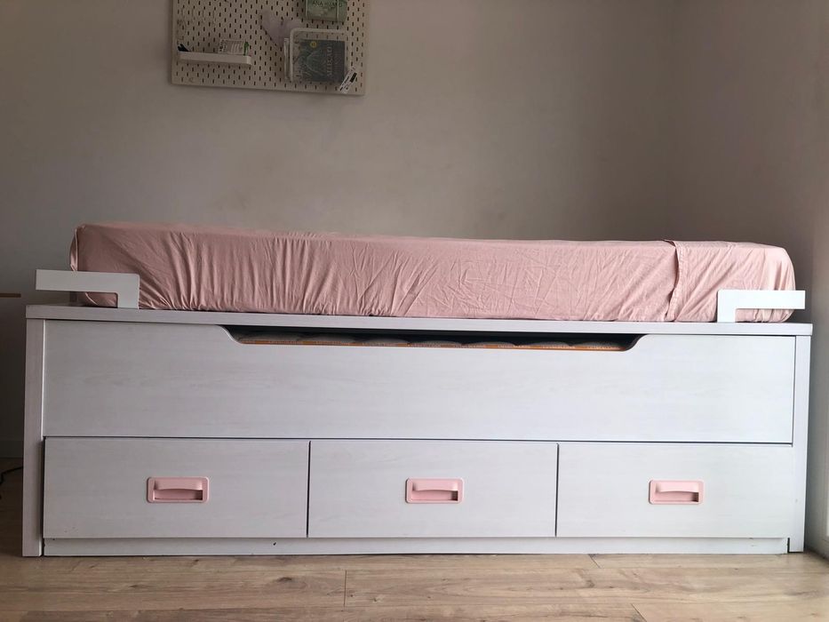 Cama de solteiro(a)
