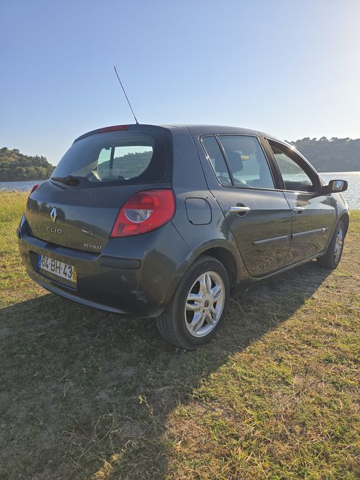 Renault Clio III 1.5 dCi Hatchback