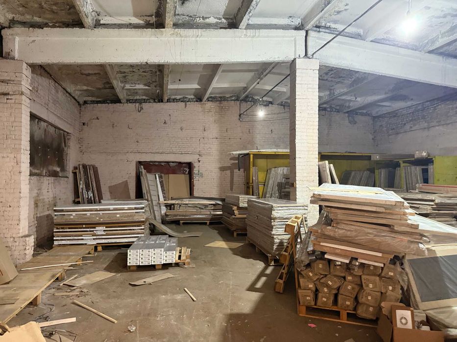 Склад 600 м² з рампою, охороною та відеонаглядом. Вінниця