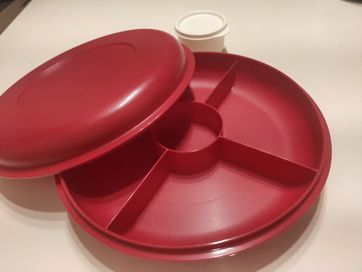 Mały bufet tupperware