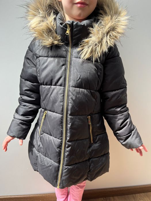 Kurtka zimowa H&M 128-134 parka czarna z futerkiem pikowana długa zara