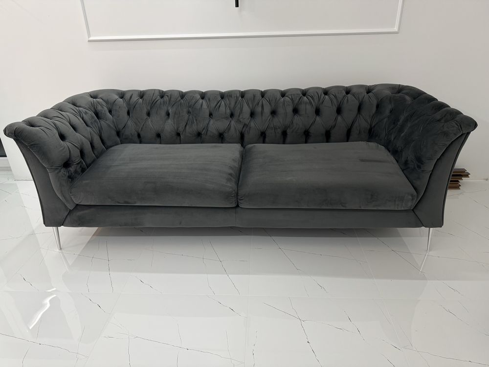 Sofa 2,5-osobowa Chesterfield Modern