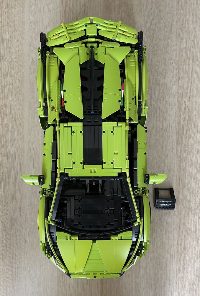Lego Technic 42115 Lamborghini Sian