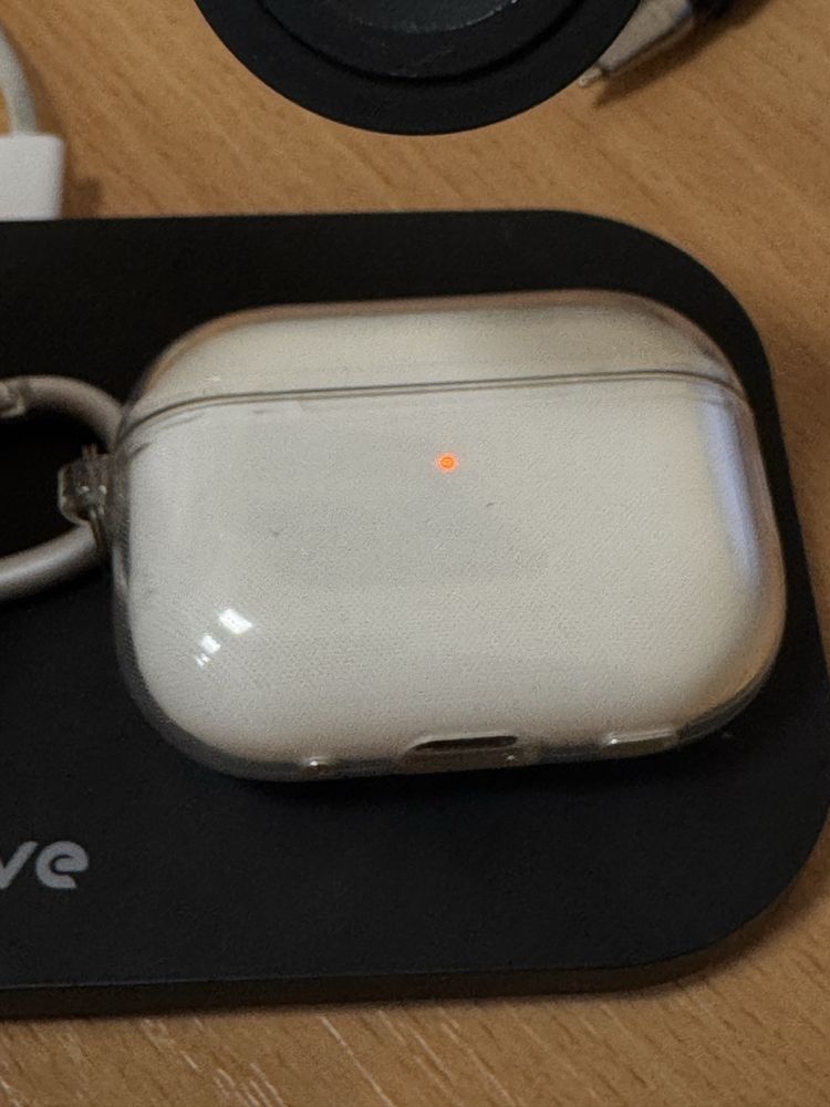 Продам оригінальні airpods 2 покоління