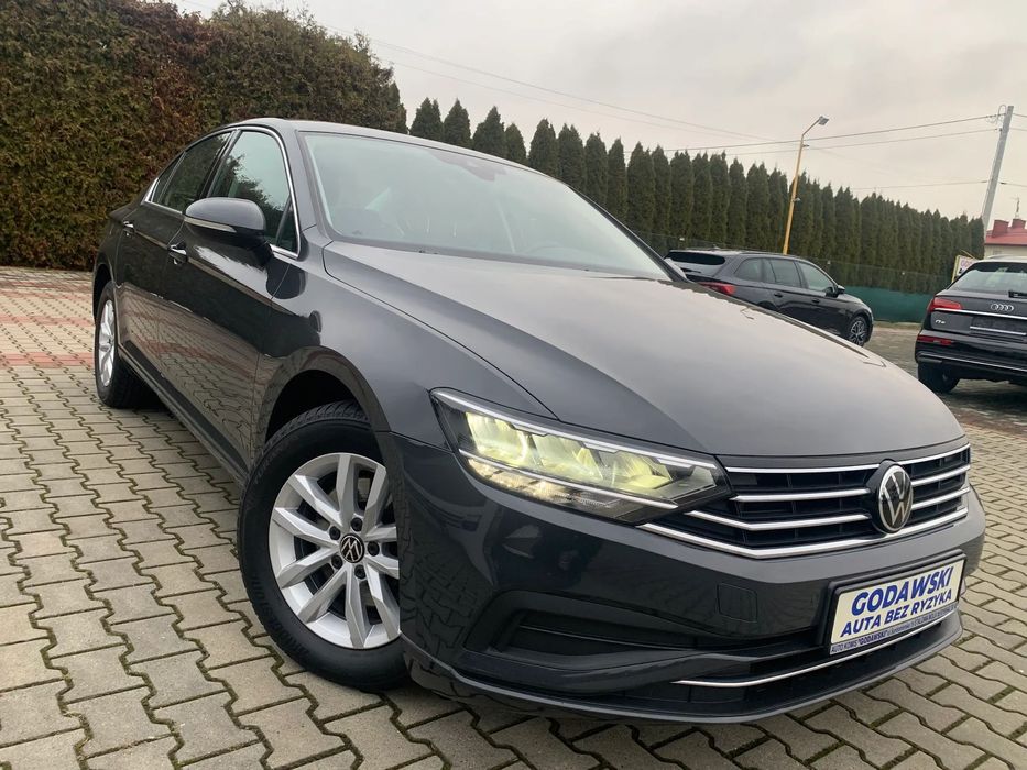 Volkswagen Passat 150KM DSG Aktywny Tempomat Salon PL I.wł. Serw Oryg. Lakier Gwar FV23!