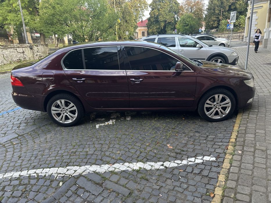 Skoda Superb 2.0TDI (170к.с)  2008