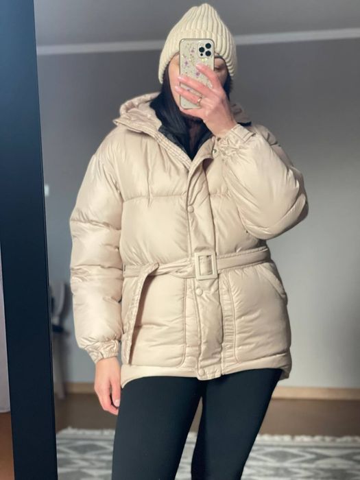 Курточка  зимова.