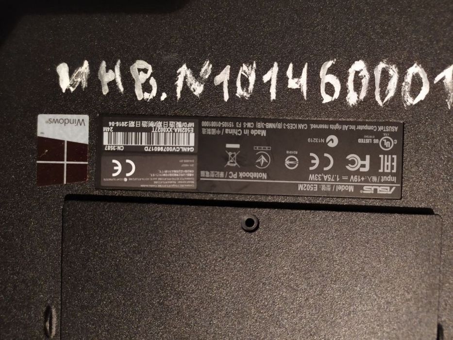 Asus E502M крышка ноутбука
