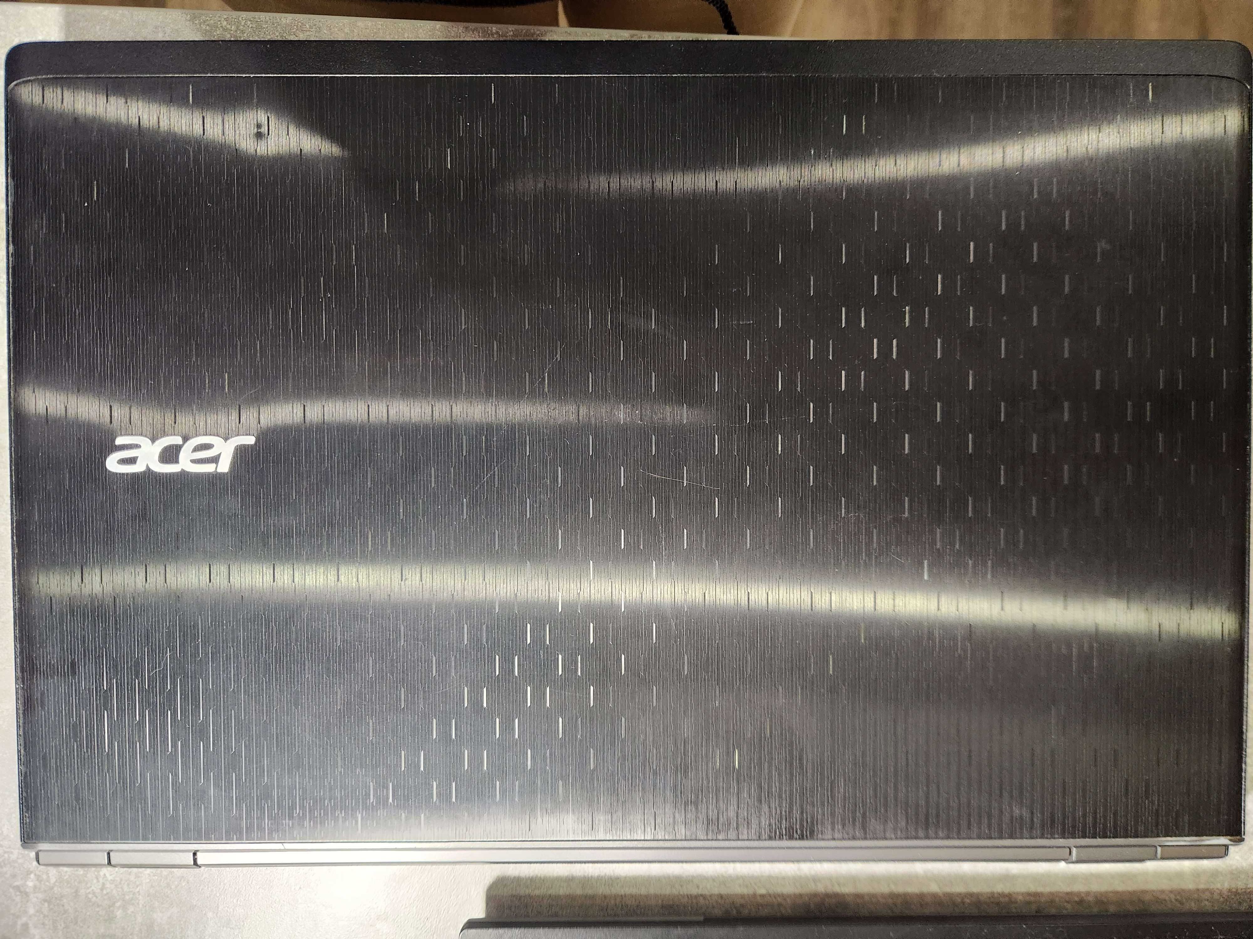 Ноутбук Acer Aspire V5 i5-6300HQ, 950M (4gb), 4gb ddr4-2133, SSD 512