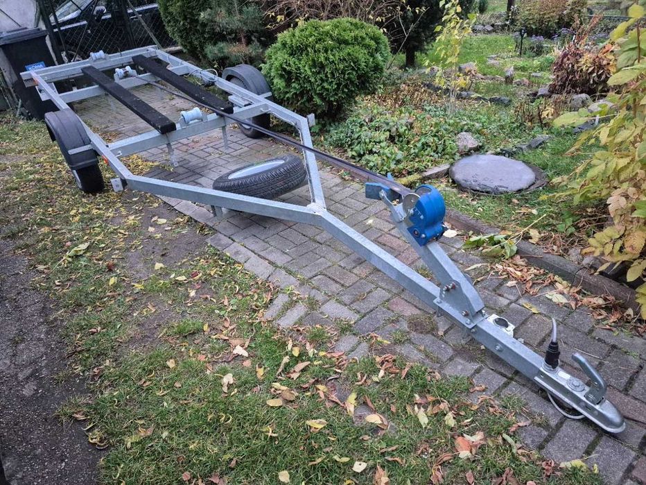 Przyczepa podłodziowa lekka