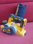 Strug dewalt dcp580