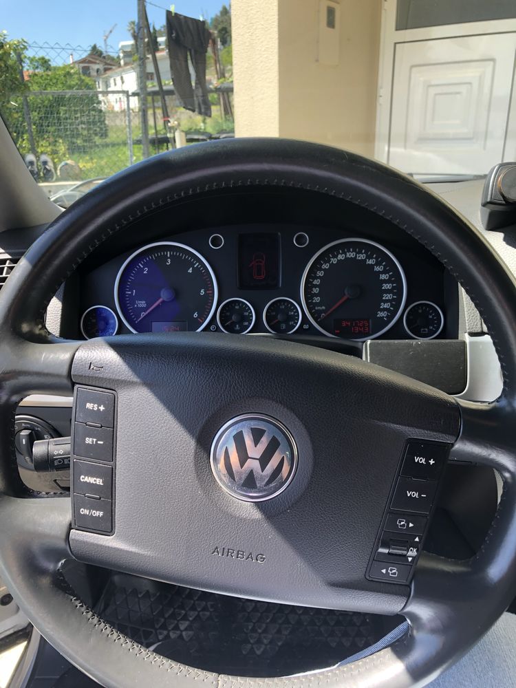 VW Touareg TDI.