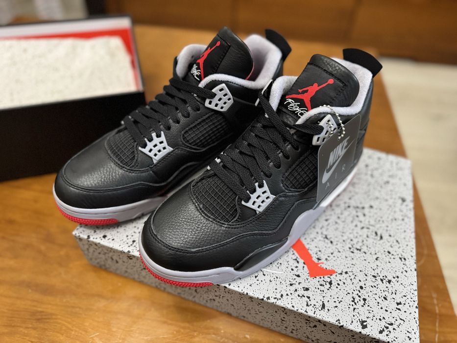 Jordan 4 Retro “Bred”