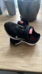 Adidaski Nike 31.5