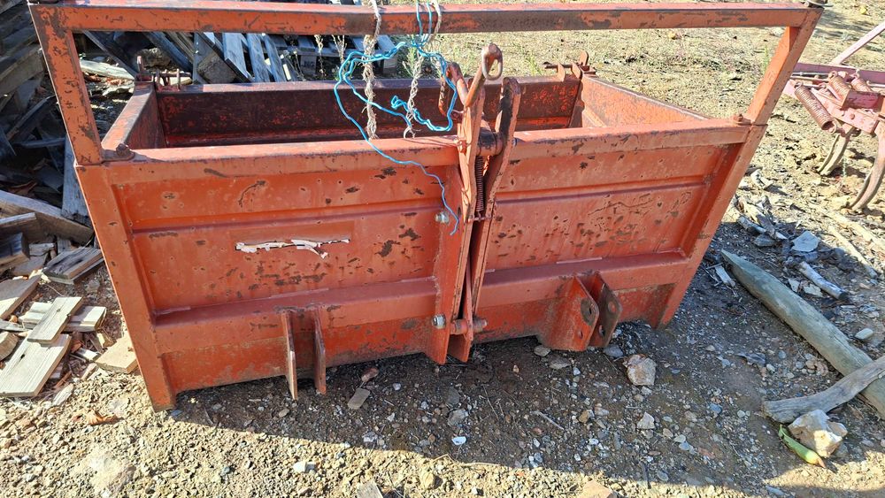 Trator John Deere 1047