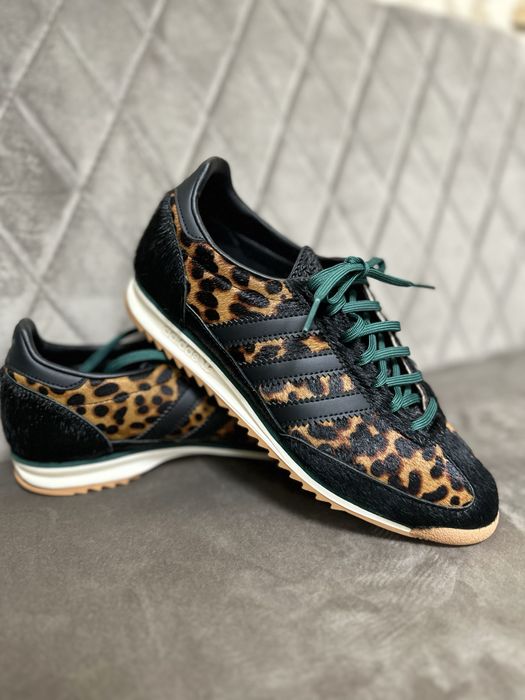 Кросівки Adidas оригінал 39