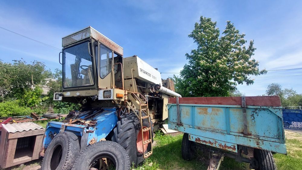 Комбайн форштріт Е-516 по 15грн за кг