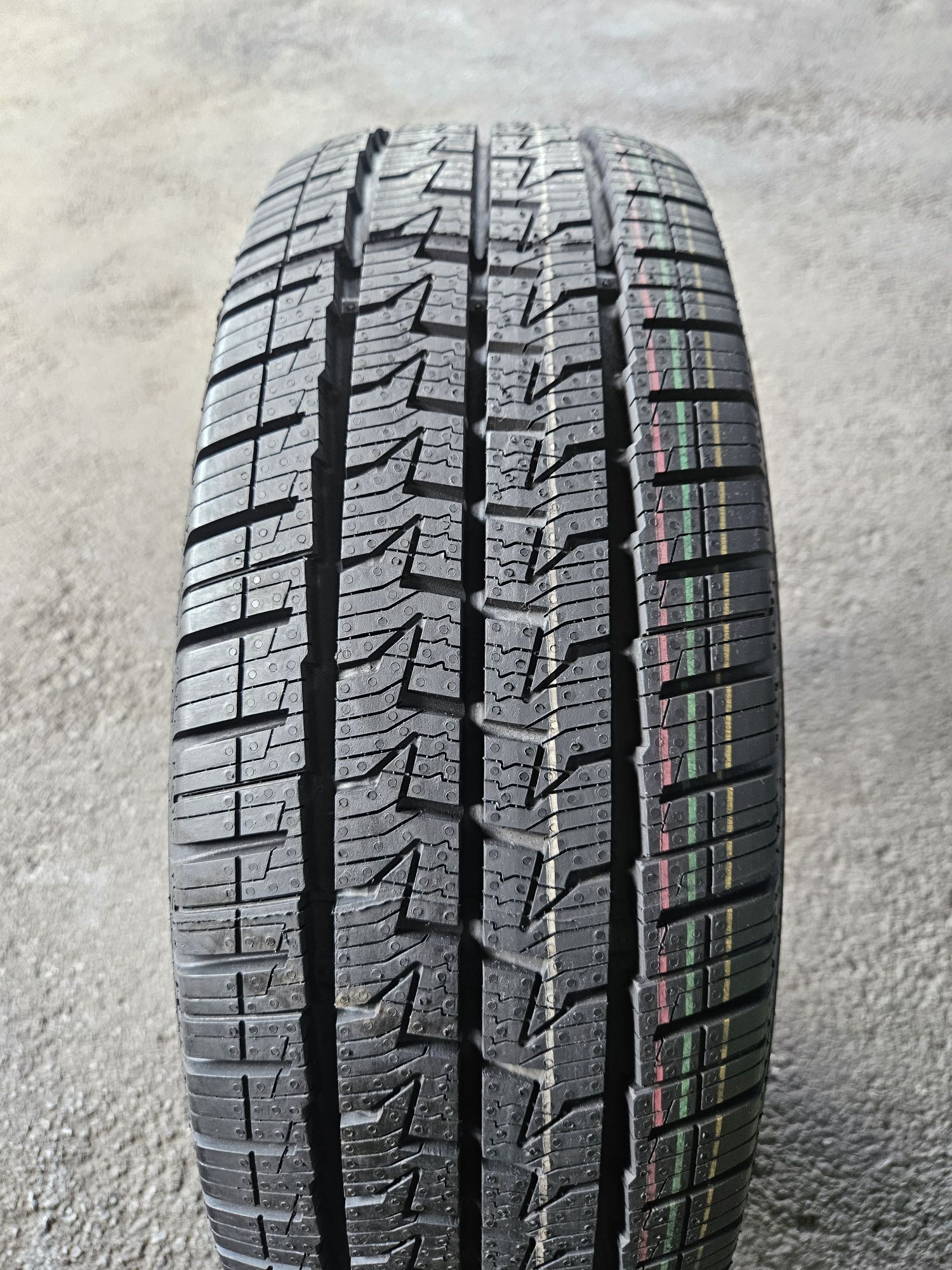 205.65.16C 107/105T Continental VanContact 4Season Nowa 1szt