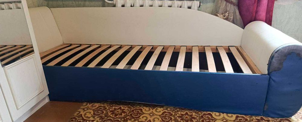 Детская кровать,дитяче ліжко