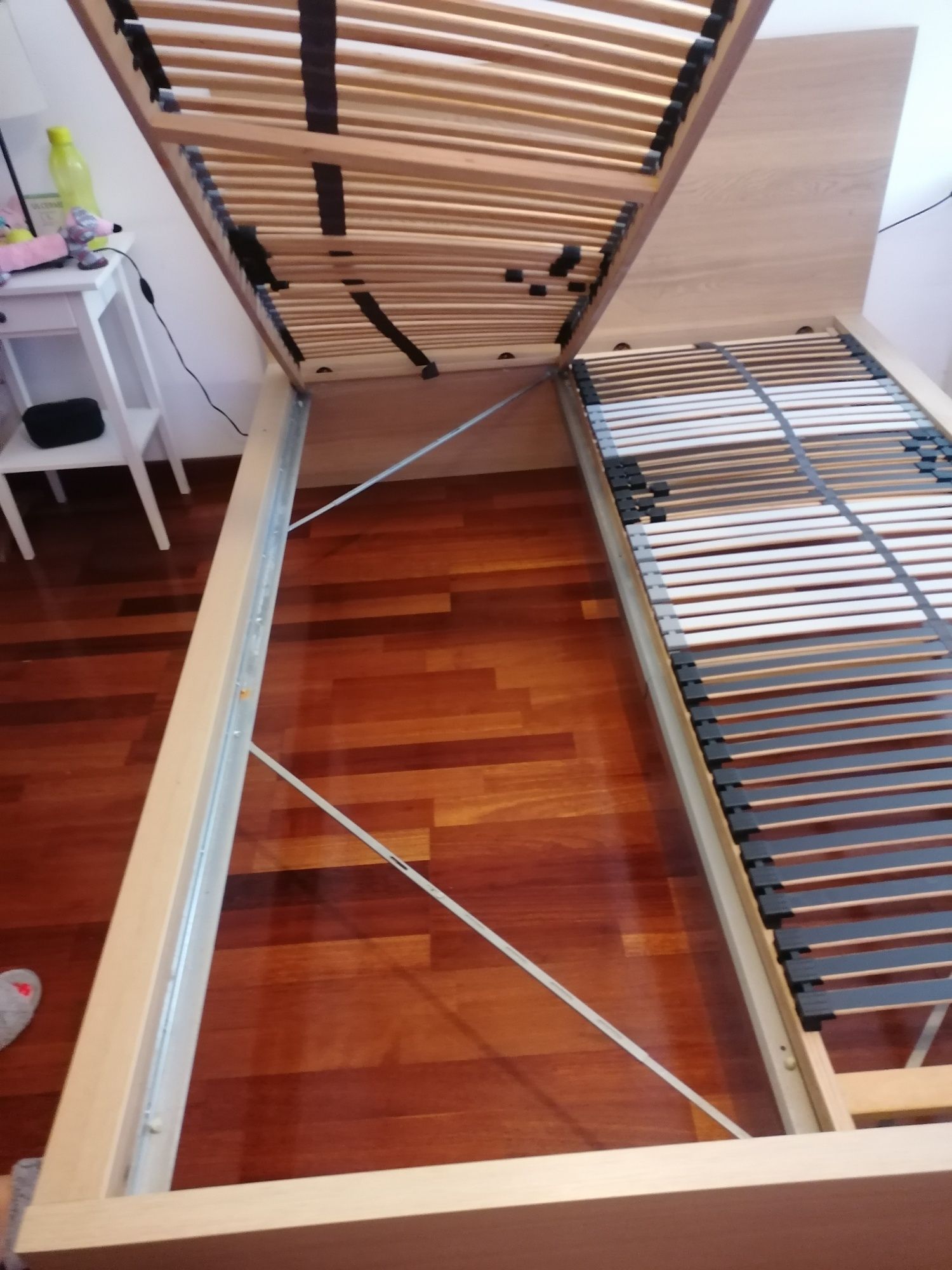 Vendo Cama de Casal