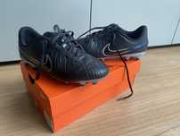 Chuteiras Nike legend tiempo